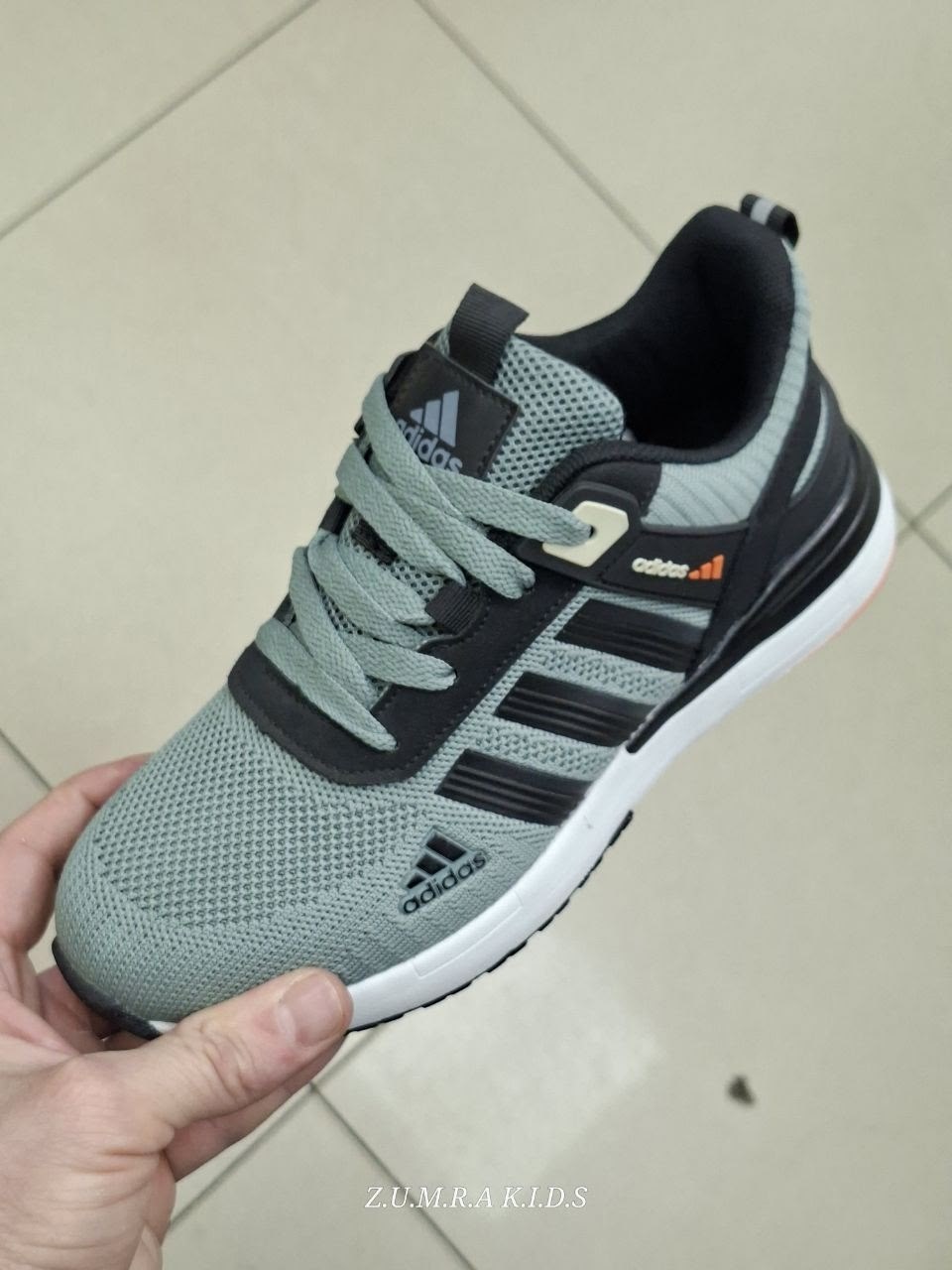 кроссовки мужские adidas,кроссовки adidas,мужские кроссовки,популярные кроссовки,кроссовки мужские текстиль