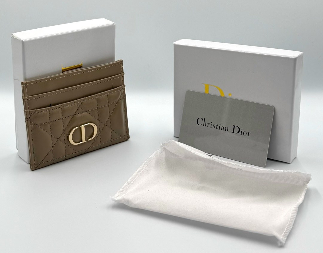 картхолдер dior,dior кошелек,christian dior dior,кошелек женский dior,брендовый кошелек christian dior