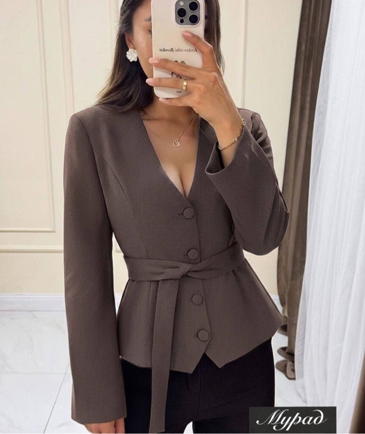 белый брючный костюм,жакет и брюки,женский брючный костюм,жакет,женские жакеты