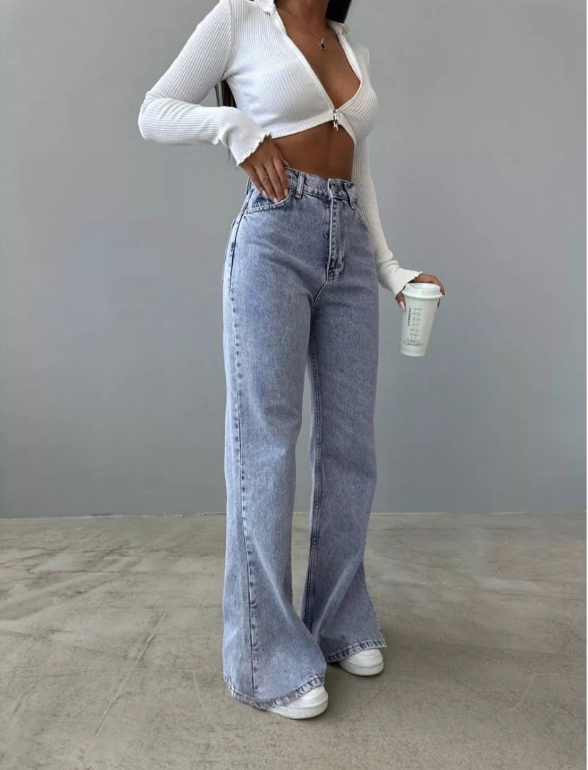 джинсы клёш с разрезом,джинсы трубы y2k прямые широкие клеш,джинсы трубы прямые широкие клеш,женские джинсы трубы,джинсы трубы клеш с разрезам miliner_moda