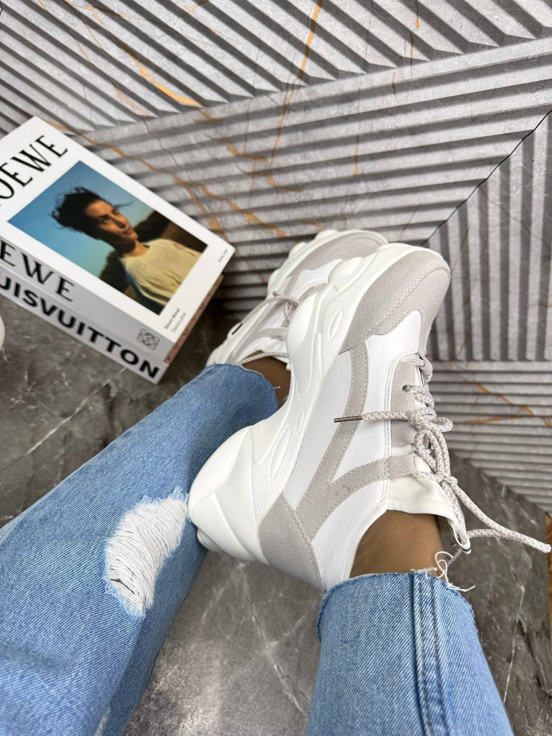 ,женские кроссовки,модные молодежные кроссовки,женские массивные кроссовки,массивные кроссовки