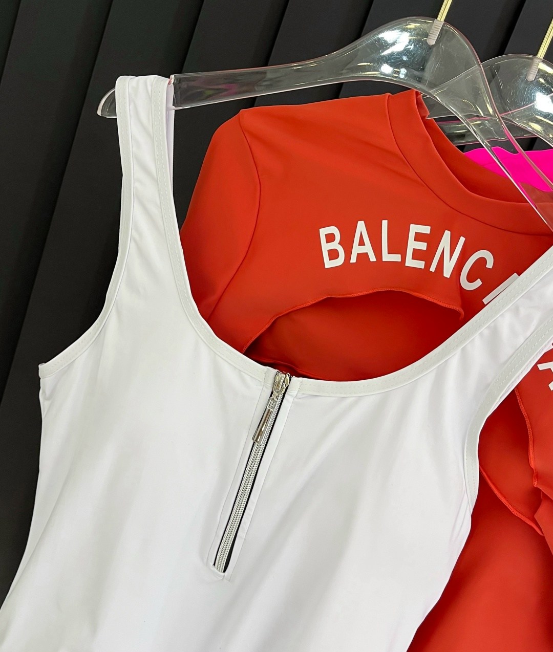 женская боди,кофта женская,купальники слитные,стильное боди