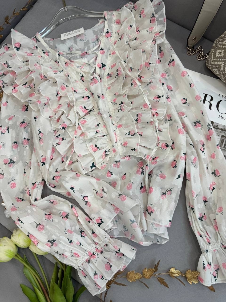 блуза с объемными рукавами,блуза,элегантная блузка,блузка с принтом,блузка с оборками