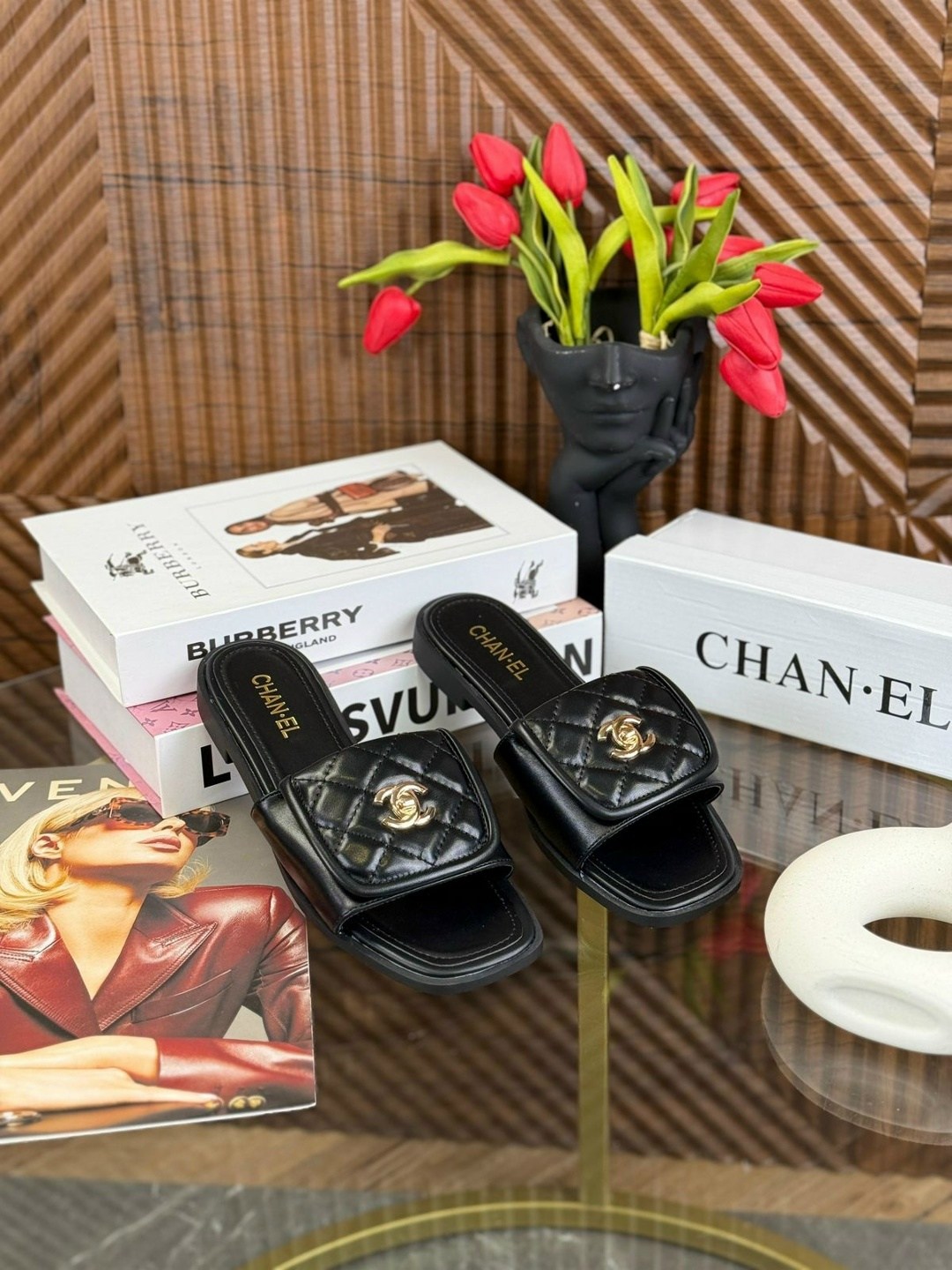 шлепанцы chanel,шлепанцы шанель черные,шлепки шанель,шлепанцы женские,женские шлепанцы chanel