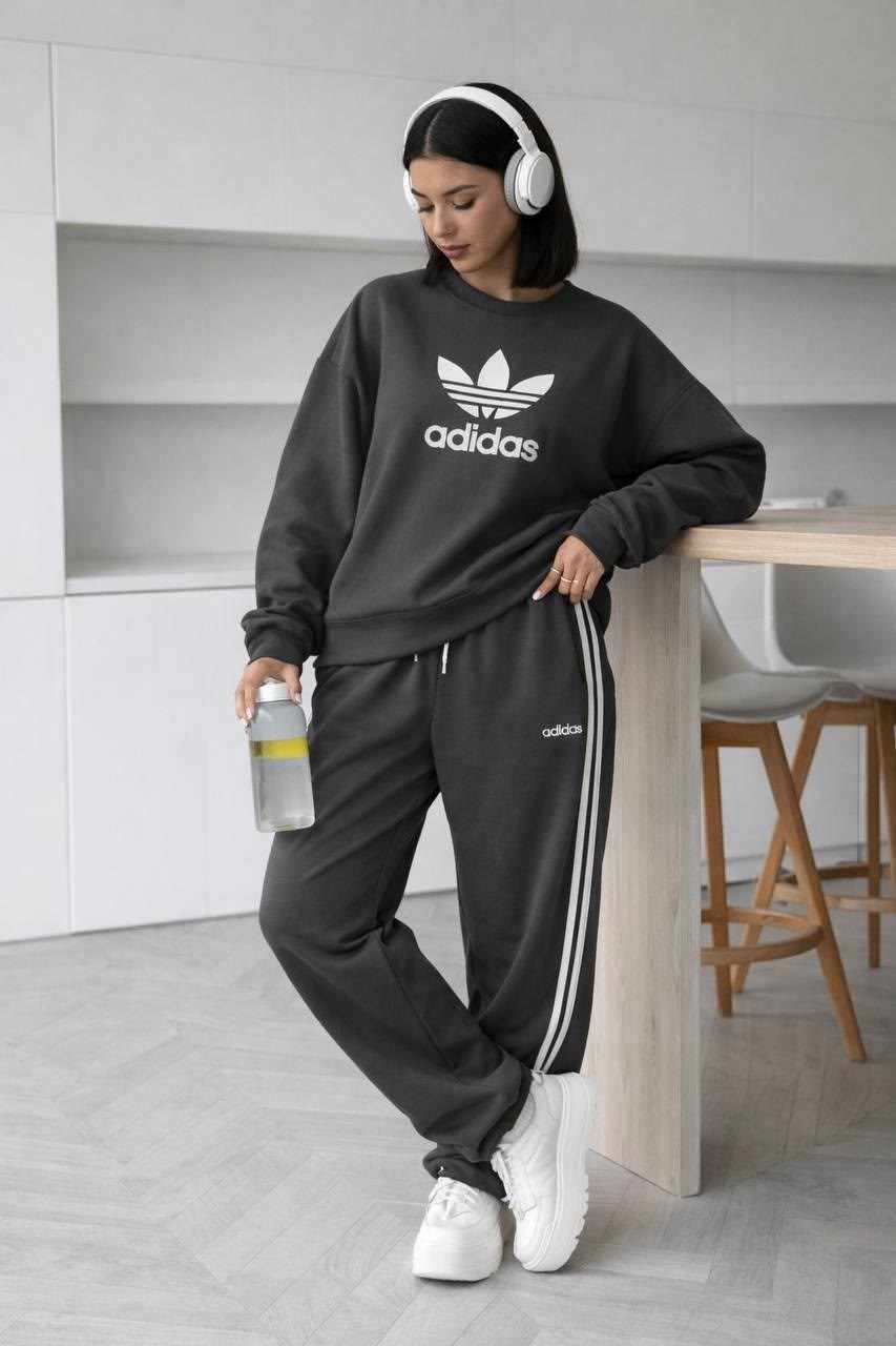 adidas originals adidas,adidas originals womens essentials sweatshirt grey,adidas original,спортивные костюмы женские adidas,свитшот адидас белый
