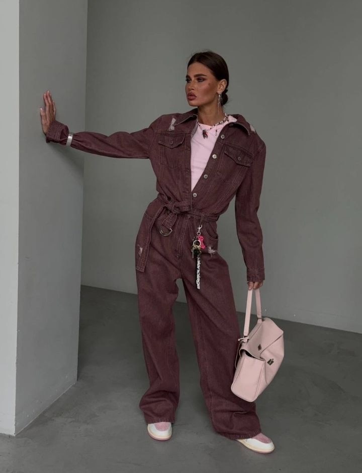 брючный комбинезон,джинсовый комбинезон женский,стильные костюмы,женские комбинезоны,женские костюмы