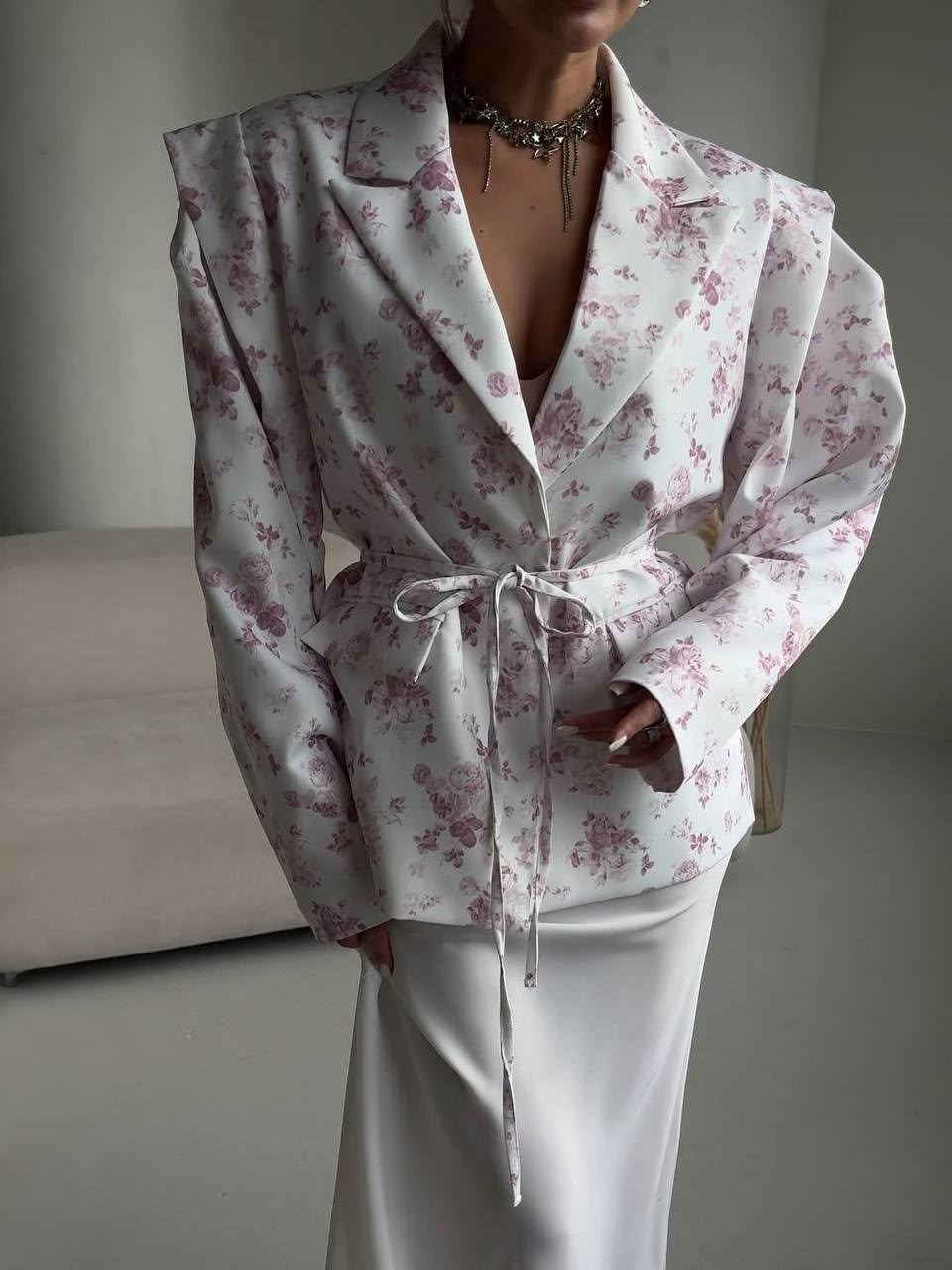 женский пиджак,жакет,женские жакеты,пиджак,пиджак оверсайз с цветочным принтом leroy style