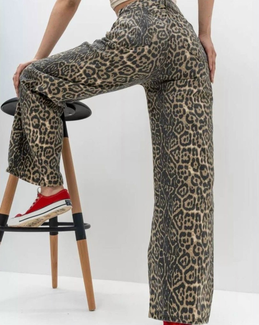 джинсы с леопардовым принтом,леопардовые джинсы,джинсы houzhou женские с леопардовым принтом,брюки с леопардовым принтом,леопардовые брюки