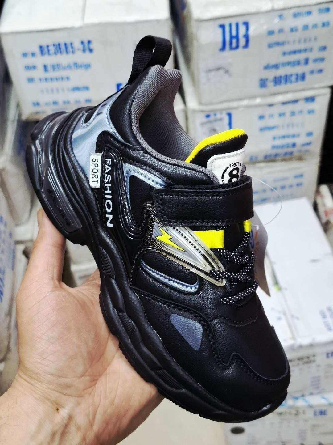 кроссовки,кроссовки для мальчика,детские кроссовки,,детские кроссовки для мальчика