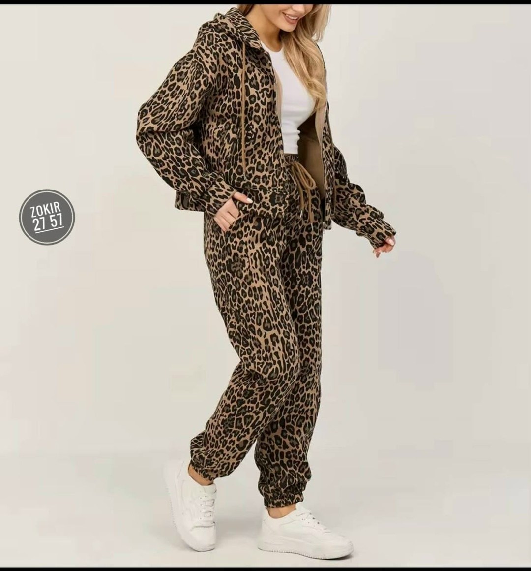 костюм с брюками,женские костюмы,флисовые костюмы,костюм женский флис,леопардовый костюм