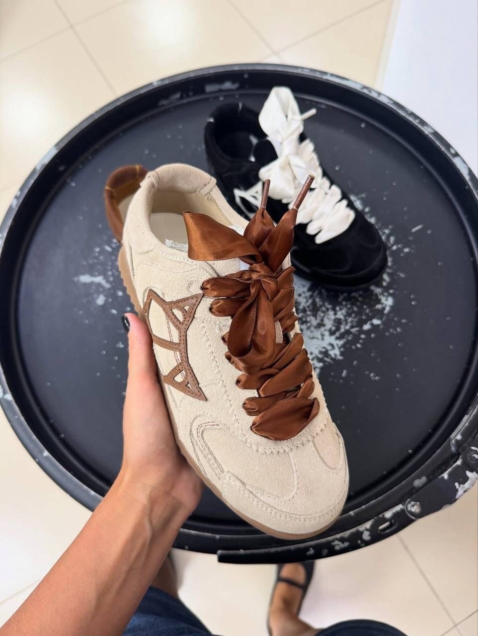 ,женские кроссовки, женская,спортивная ,повседневные кроссовки