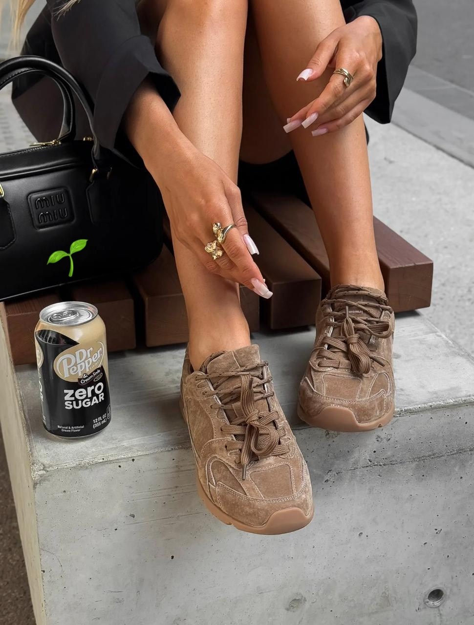 замшевые кроссовки,кроссовки замша,женские кроссовки,бежевые кроссовки,бежевые замшевые кроссовки