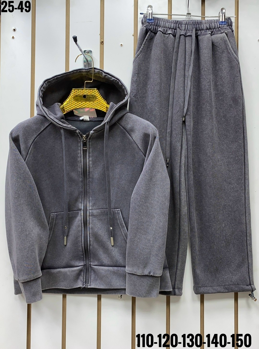 костюм женский,костюм,спортивный костюм,детские костюмы