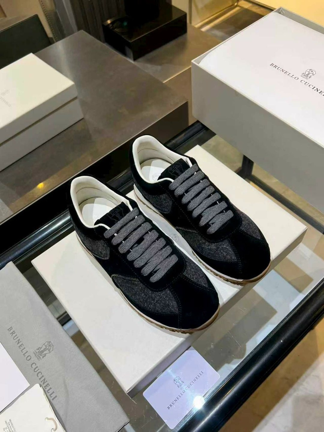 замшевые кроссовки brunello cucinelli,кроссовки мужские brunello cucinelli,кроссовки brunello cucinelli,замшевые кроссовки,