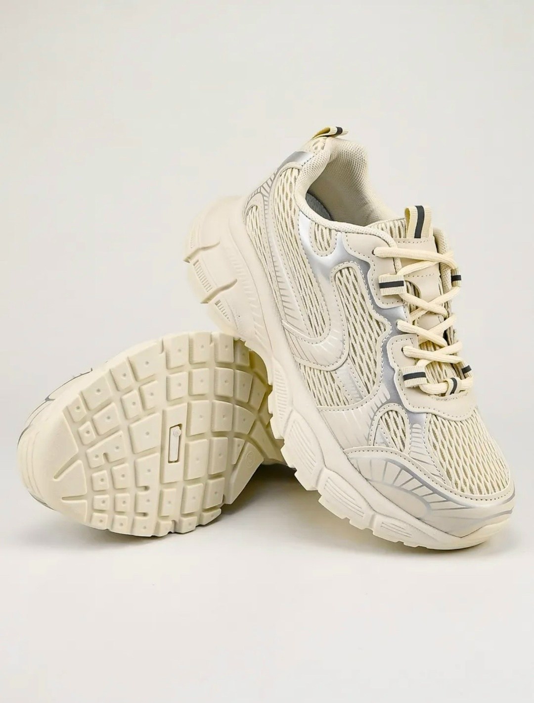 кроссовки женскиe,кроссовки,бежевые кроссовки,кроссовки бежевые женские на высокой подошве,кроссовки кроссовки женские