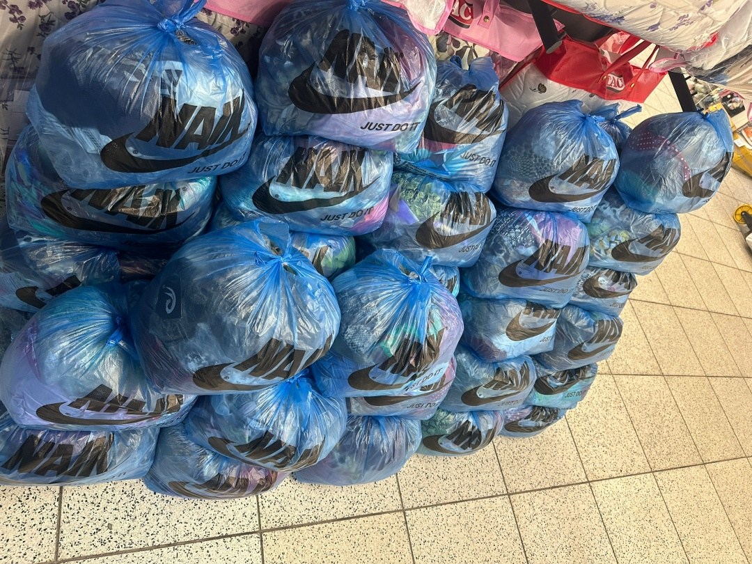 в пакете,мешок с вещами,мешок одежды,пакеты ,оптом