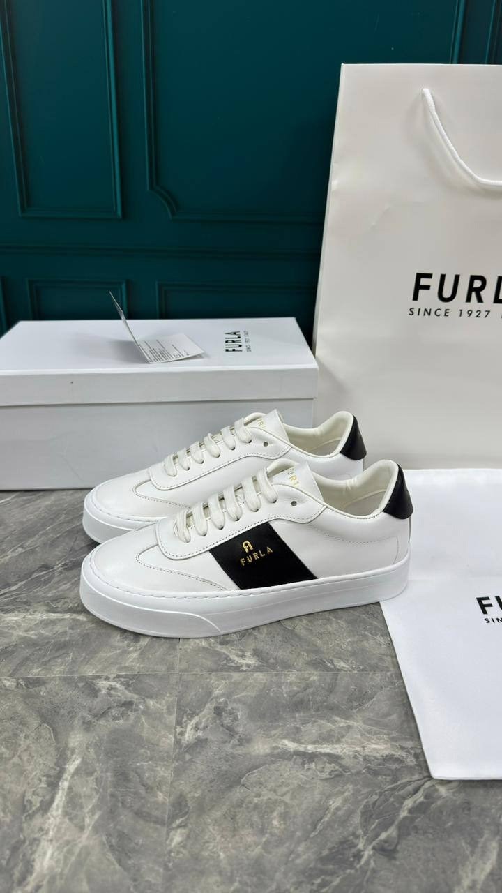 ,кроссовки furla,кеды furla,низкие кроссовки,спортивная