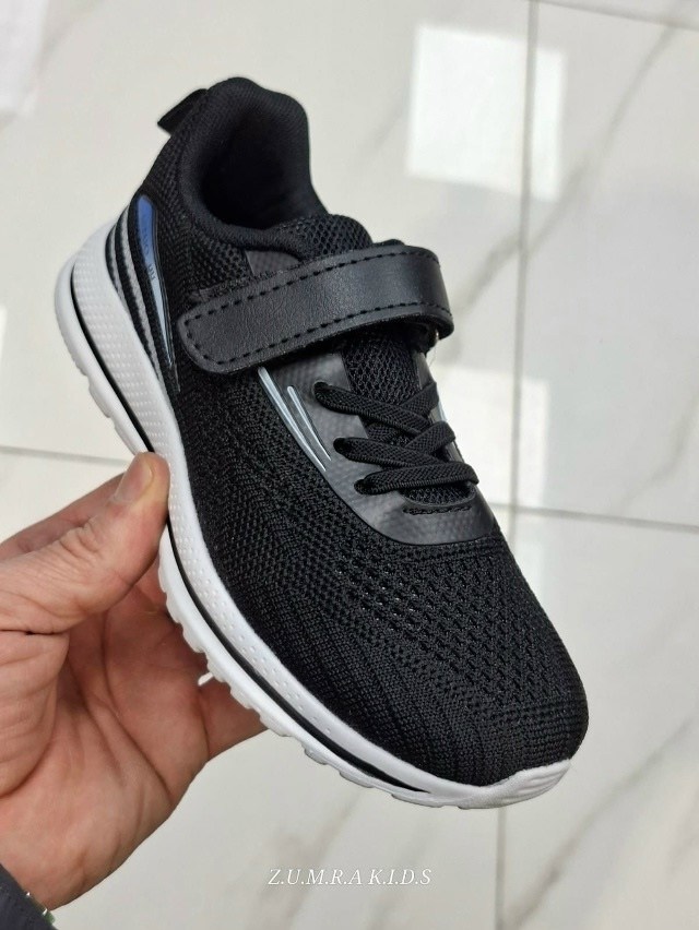 кроссовки,кроссовки мальчику,детские кроссовки,спортивная ,кроссовки закрытые