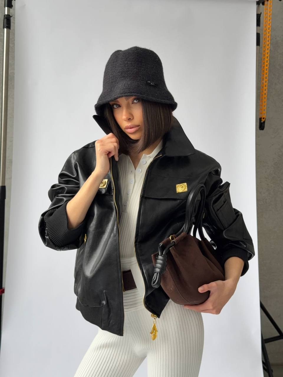 кожаная куртка,куртка бомбер,куртка женская,кожаная куртка женская,куртка оверсайз