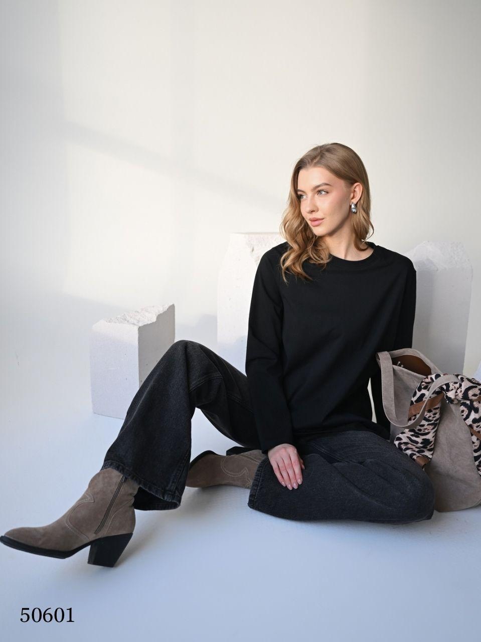 брючный комплект,джемпер модный,джемпер,черный джемпер,трикотажный джемпер