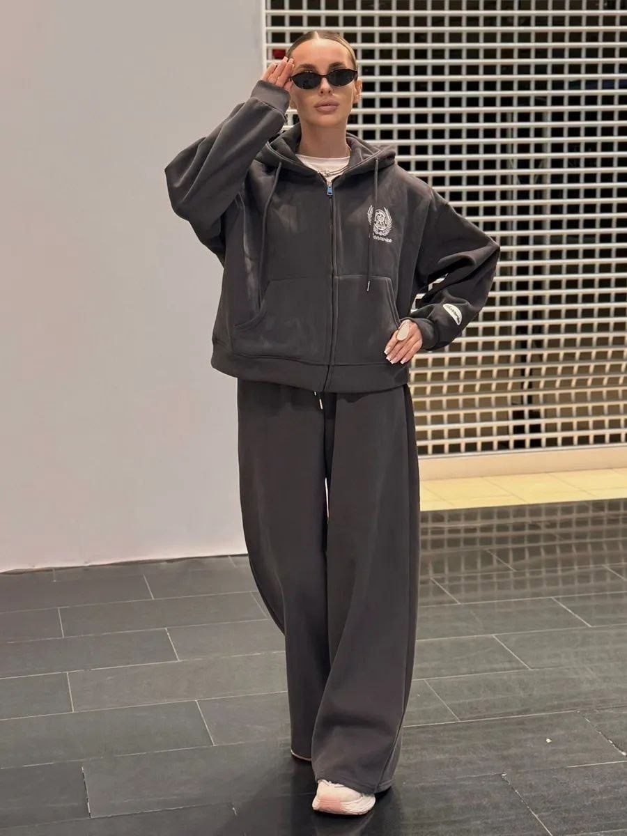 стильный костюм,костюм на флисе,костюм женский спортивный,спортивный костюм,спортивные костюмы на флисе