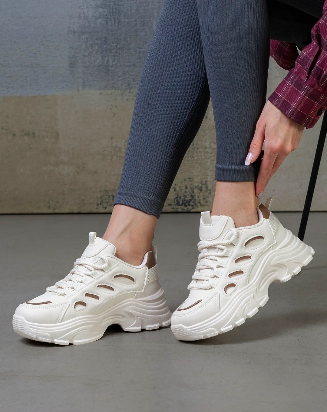 кроссовки женские бежевые,,кроссовки женскиe,кроссовки бежевые на платформе,кроссовки спортивные на высокой подошве