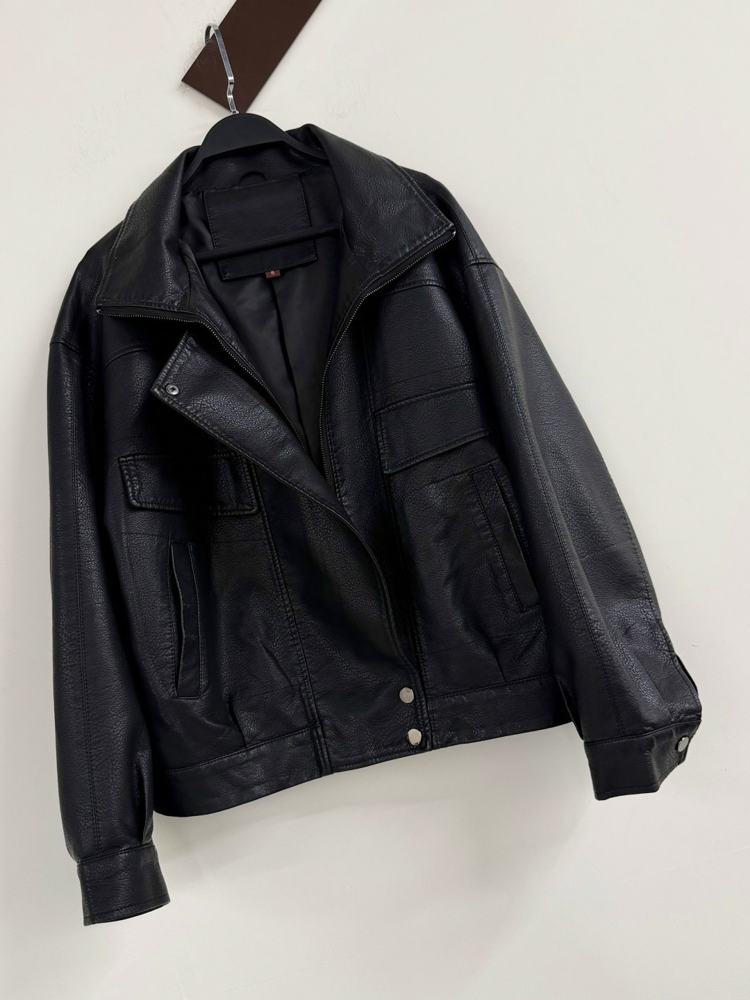 куртки из искусственной кожи женские,женская кожаная куртка,кожаная куртка,кожаная куртка женская оверсайз,куртка косуха h&f b женская оверсайз арт: 28918766