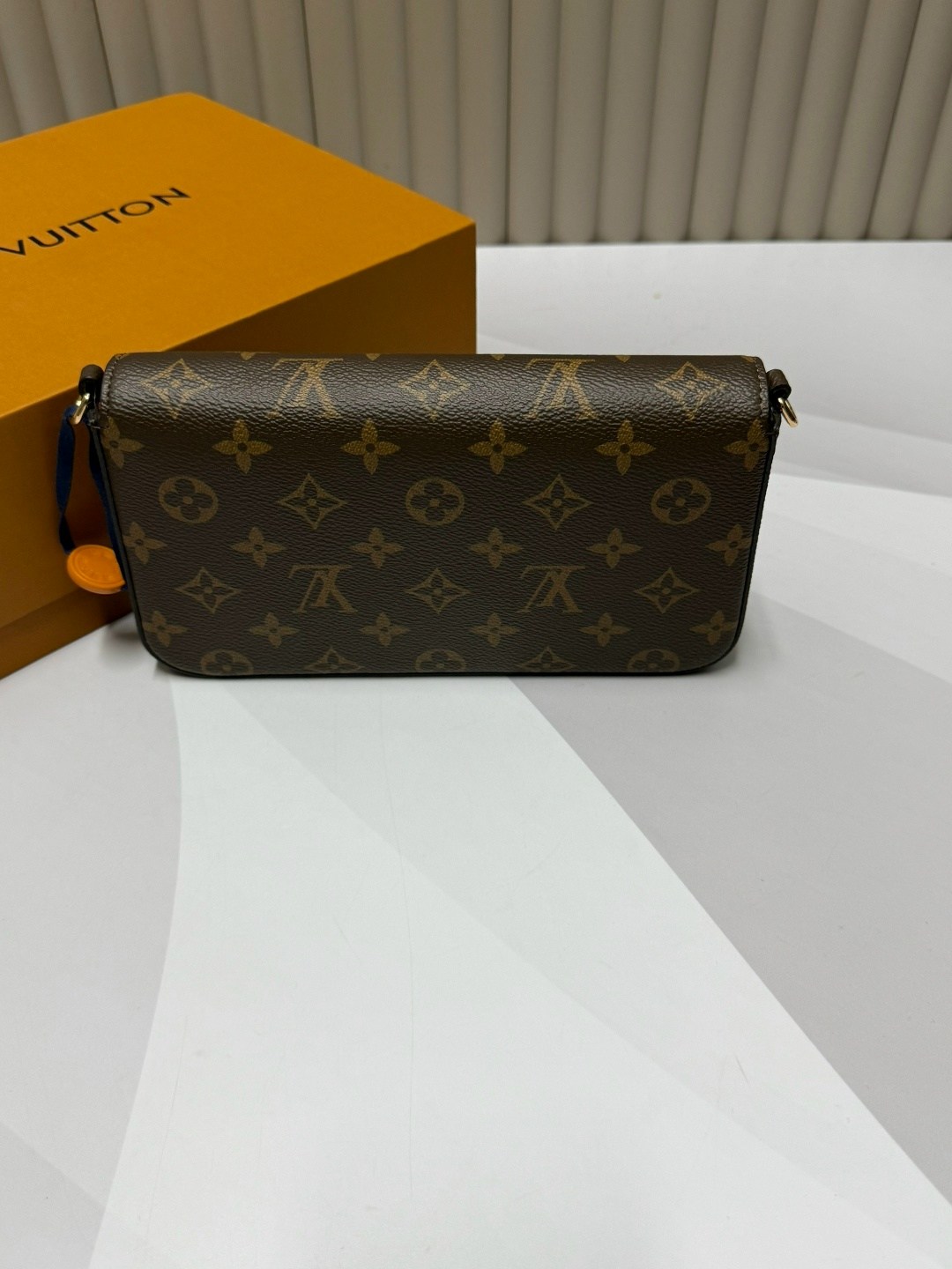 луи виттон сумка,сумка louis vuitton pochette felicie,сумка-клатч louis vuitton pochette felicie,louis vuitton сумка,сумка женская louis vuitton