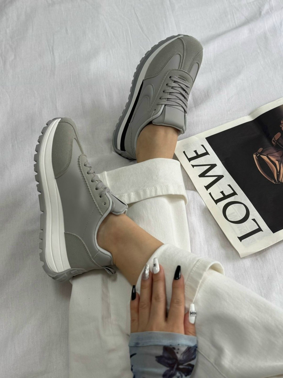 ,кроссовки женские,серые кроссовки,кроссовки женские модные,кроссовки женские серые