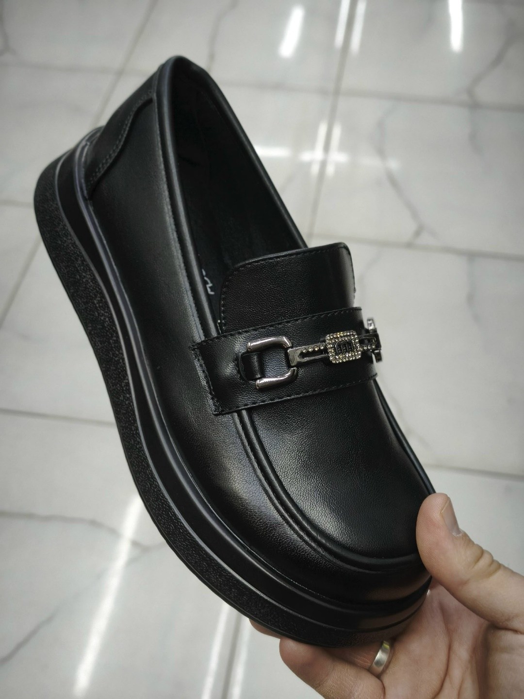 ,лоферы женские,лоферы школьные, женская,модные лоферы