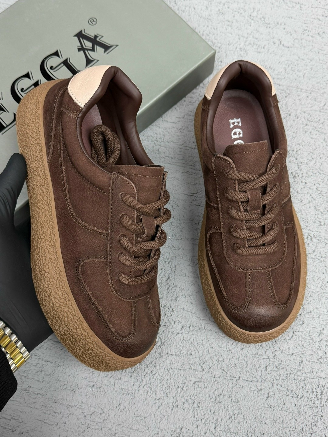 ,кроссовки женскиe,кеды натуральные,женская ,повседневная