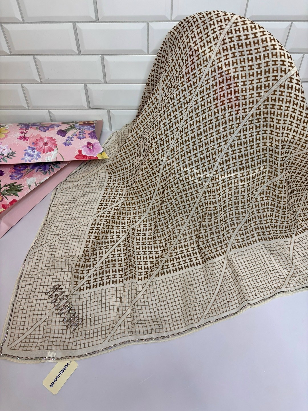 брендовый платок,платка,платки шанель,платки женские,платок chanel