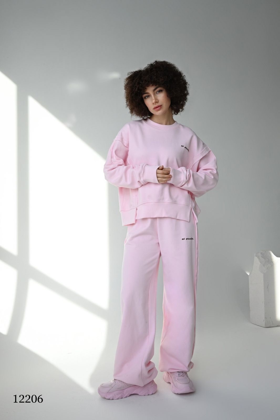 костюм из футера женский оверсайз,спортивный костюм с брюками и лонгсливом арт. 5678-25-blue-swa1,свитшот и брюки,спортивные костюмы оверсайз,трикотажные костюмы