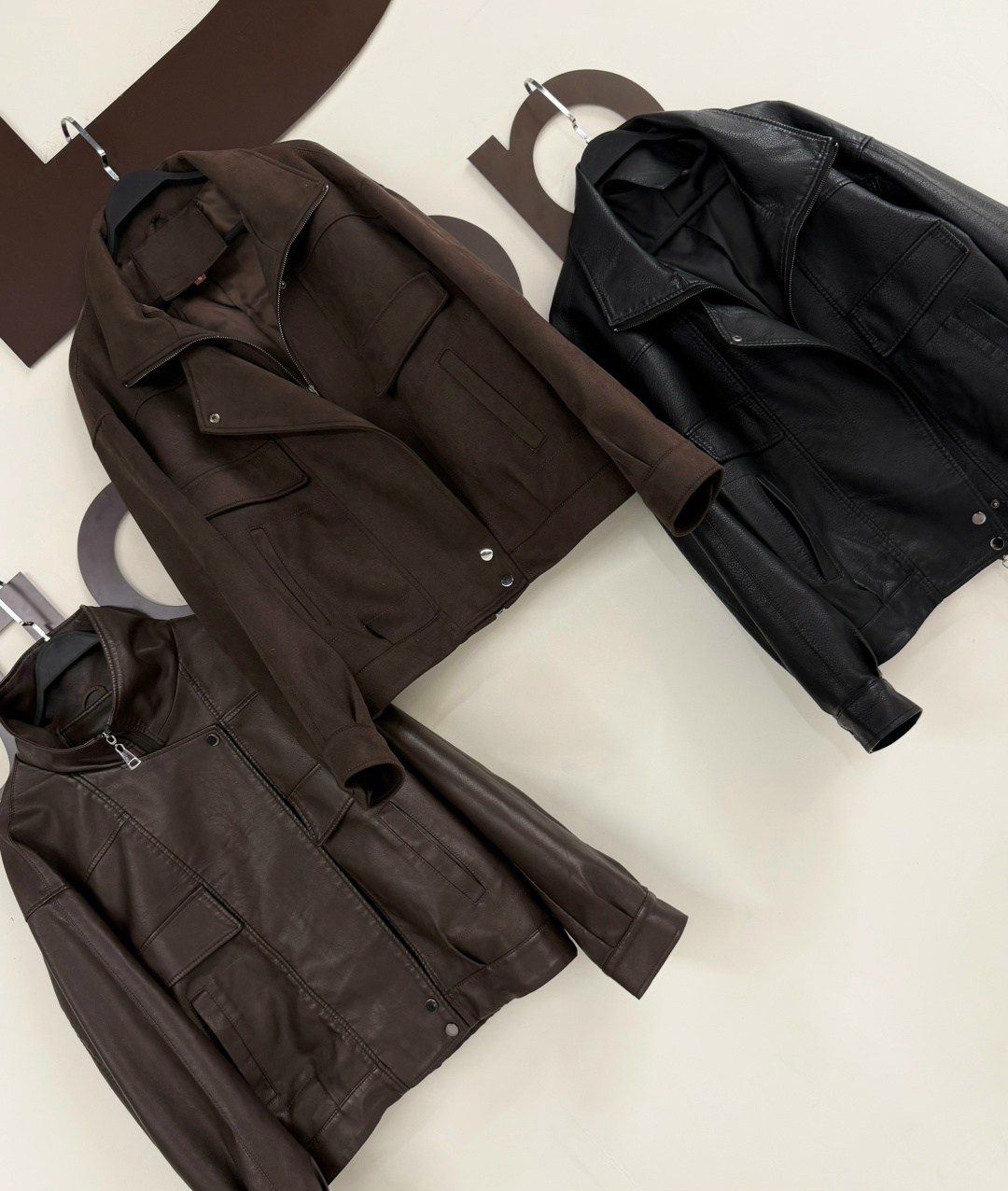 куртки кожаные,кожаная куртка бомбер женская в стиле zara,женская кожаная куртка,женская кожаная куртка бомбер под стиль zara,короткая куртка из искусственной кожи