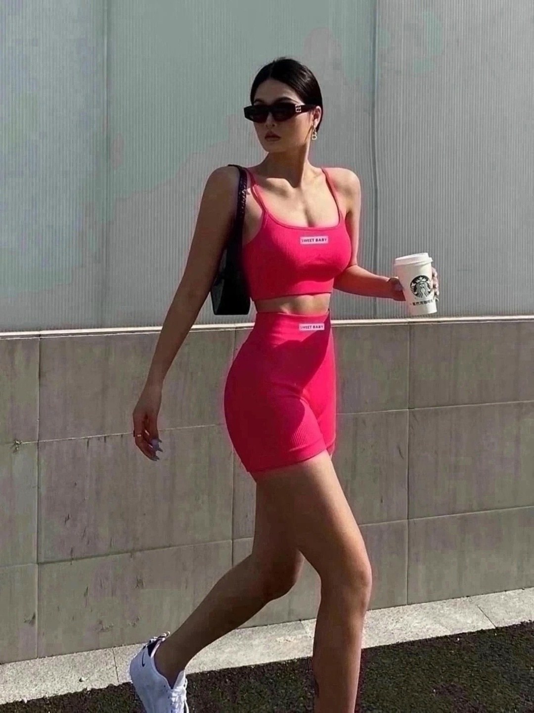 спортивный костюм летний топ и шорты для фитнеса,костюм для фитнеса женский,женская спортивная одежда,топ и шорты в рубчик,топ для фитнеса женский