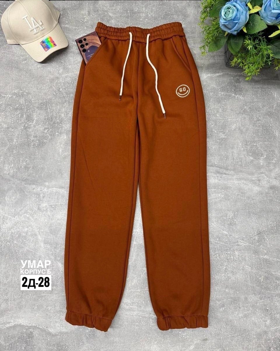 брюки спортивные,штаны спортивные,штаны теплые,серые спортивные штаны,штаны на флисе