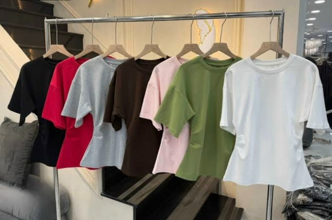 футболки женская,футболка белая с,футболка женская белая,женская футболка базовая,белая базовая футболка