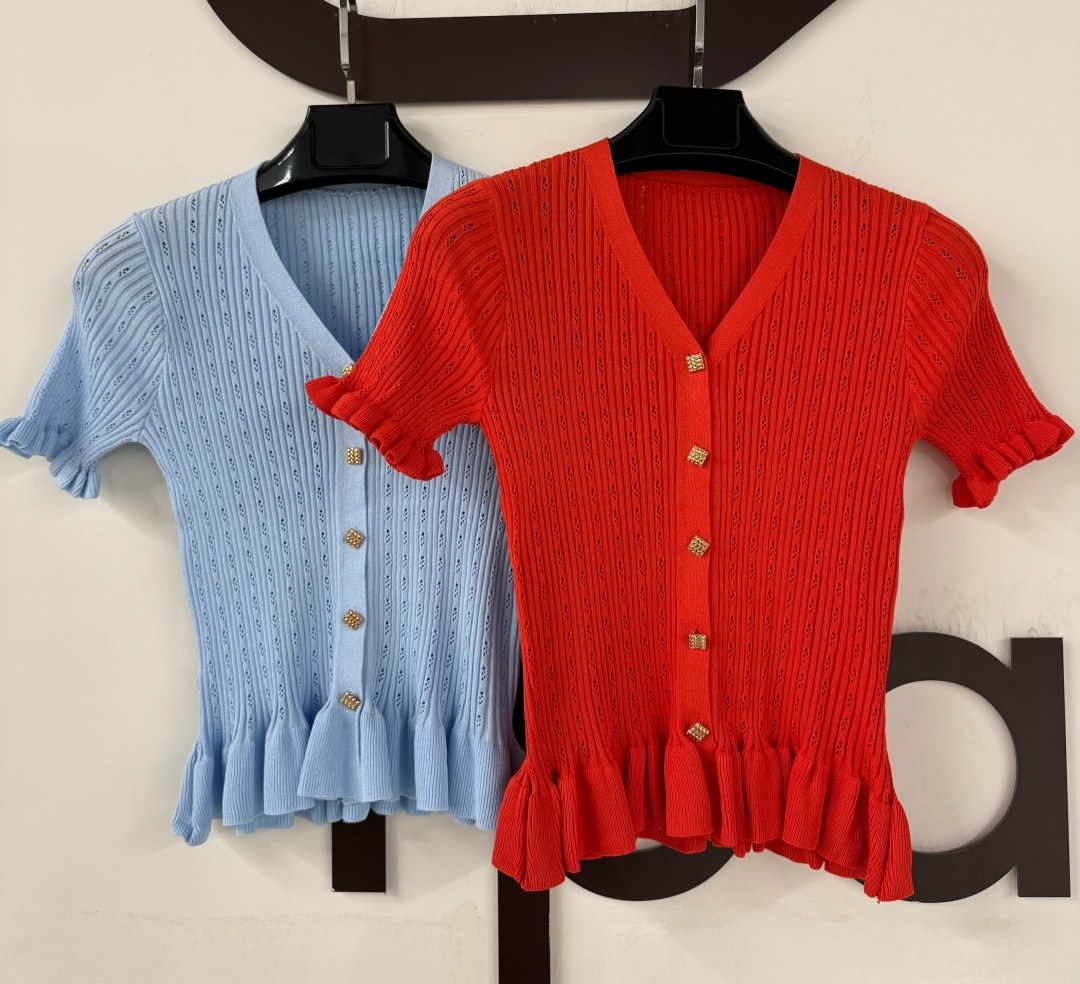 женская кофта,вязаная блузка,женский вязаный кардиган,кардиган на пуговицах,блузка винтажная