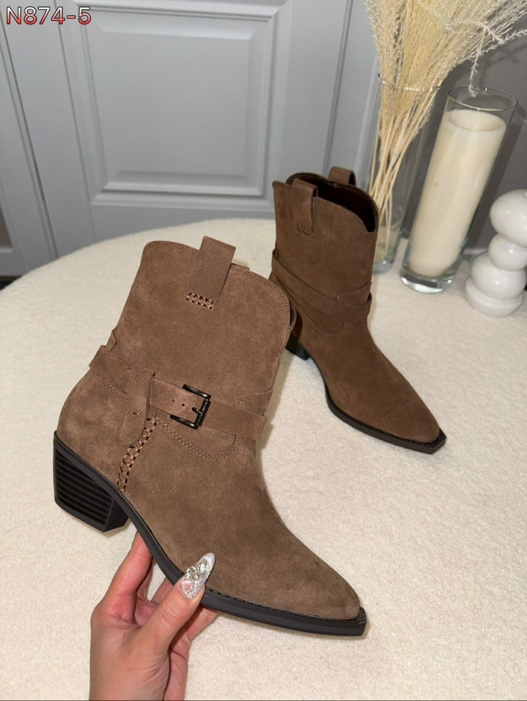 ботинки казаки демисезонные на среднем каблуке ledior 255855057,,казаки серые замшевые,женская ,казаки женские