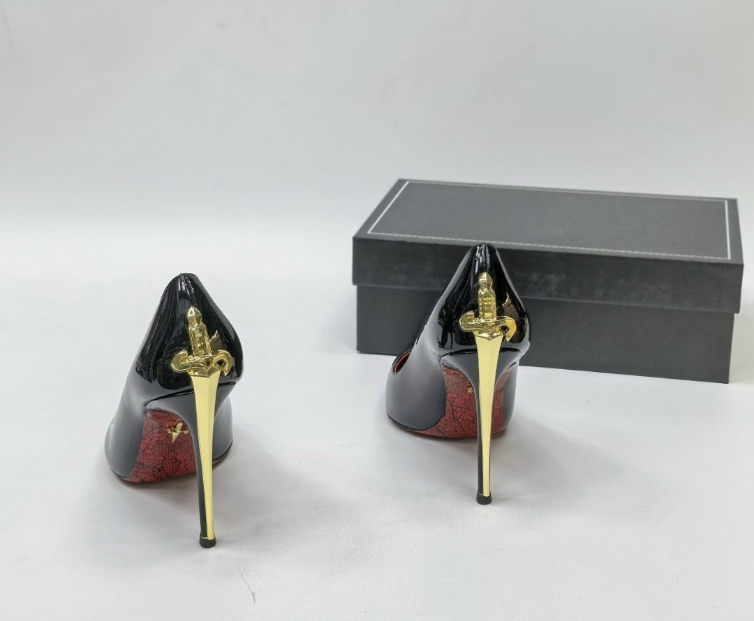 ,красные туфли,женские туфли лодочки,каблуки туфли,женская туфля