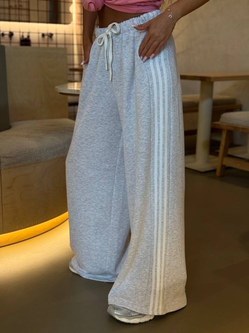 красные спортивные брюки adidas originals firebird,спортивные брюки adibreak pant adidas originals красный,брюки спортивные adidas originals,спортивные брюки adidas originals firebird loose красный,бр