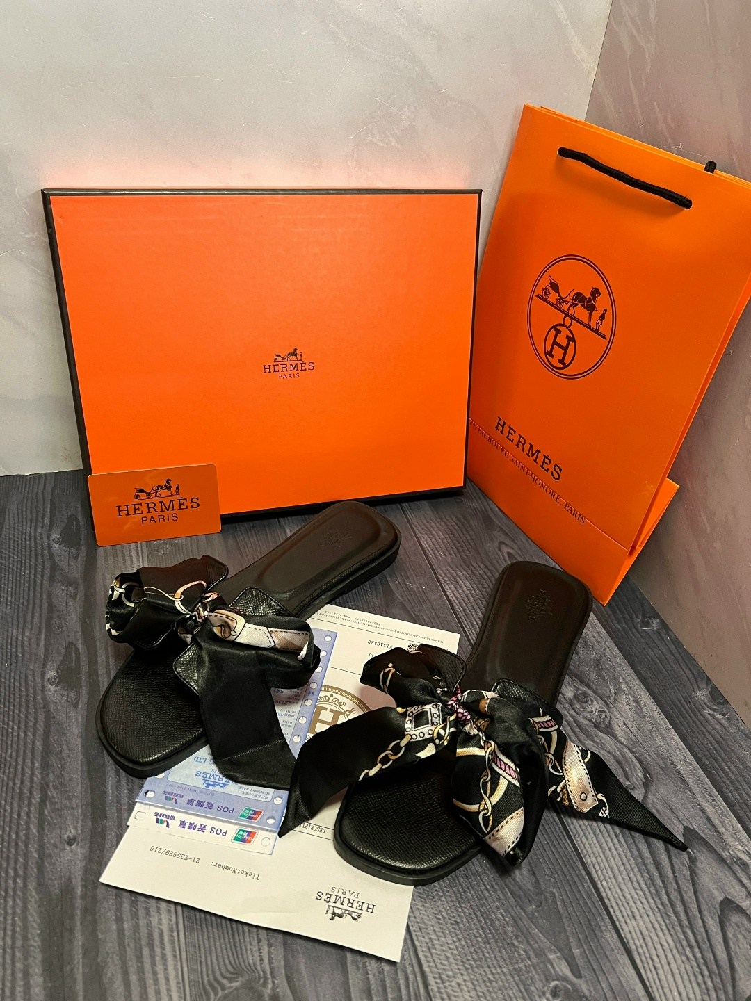 женские шлепки hermes,шлепанцы hermes,шлепки hermes,сандали hermes,шлепки эрмес