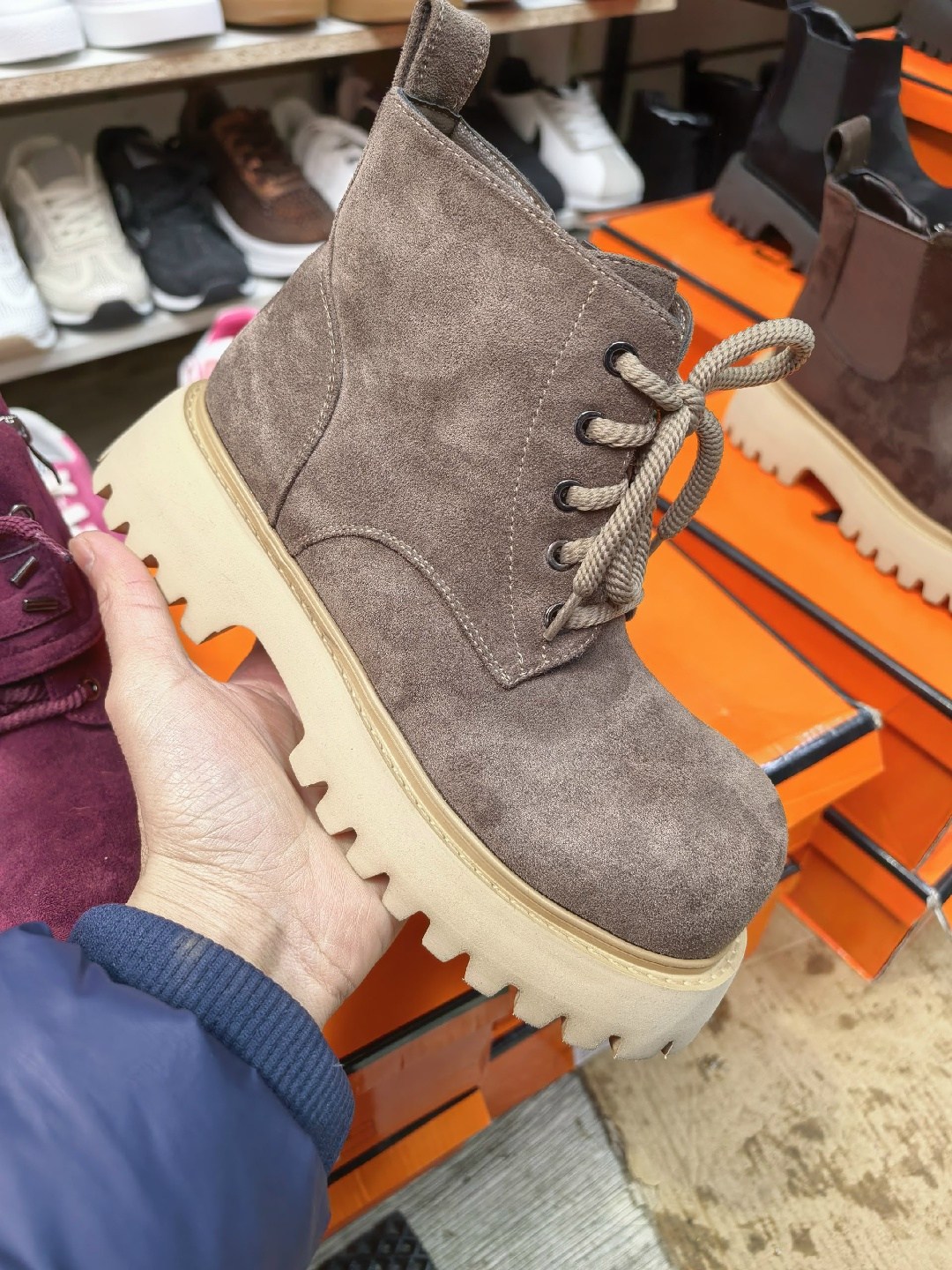 ,ботинки женские,женские ботинки зимние,замшевые ботинки,женская