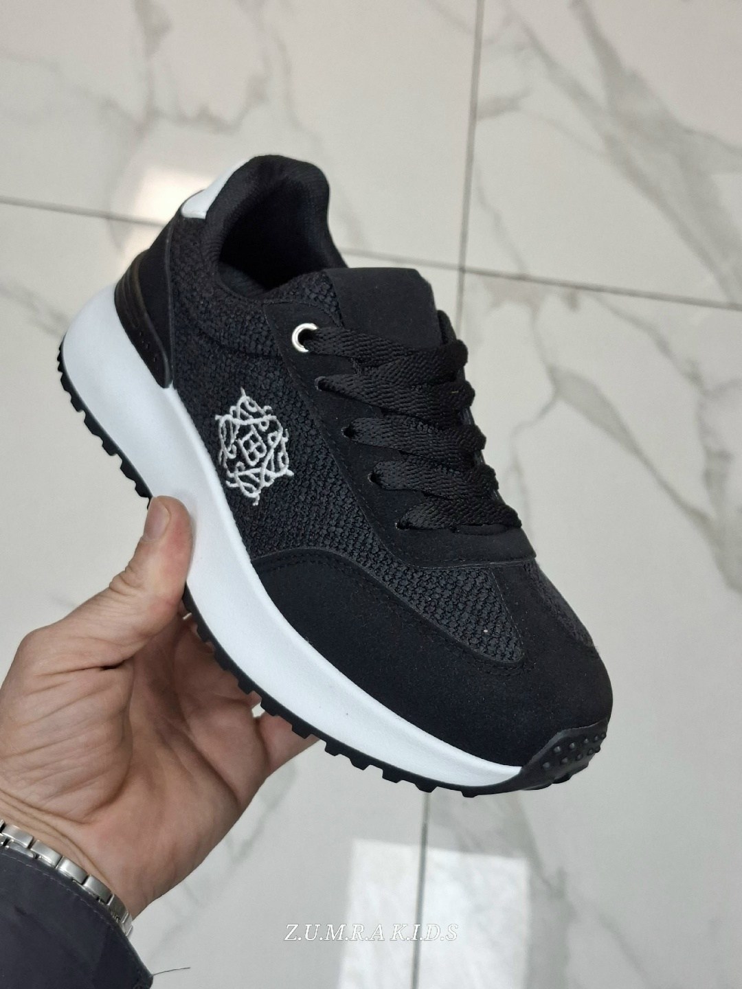 ,женские кроссовки,кроссовки для женщин,женская ,кроссовки женские модные