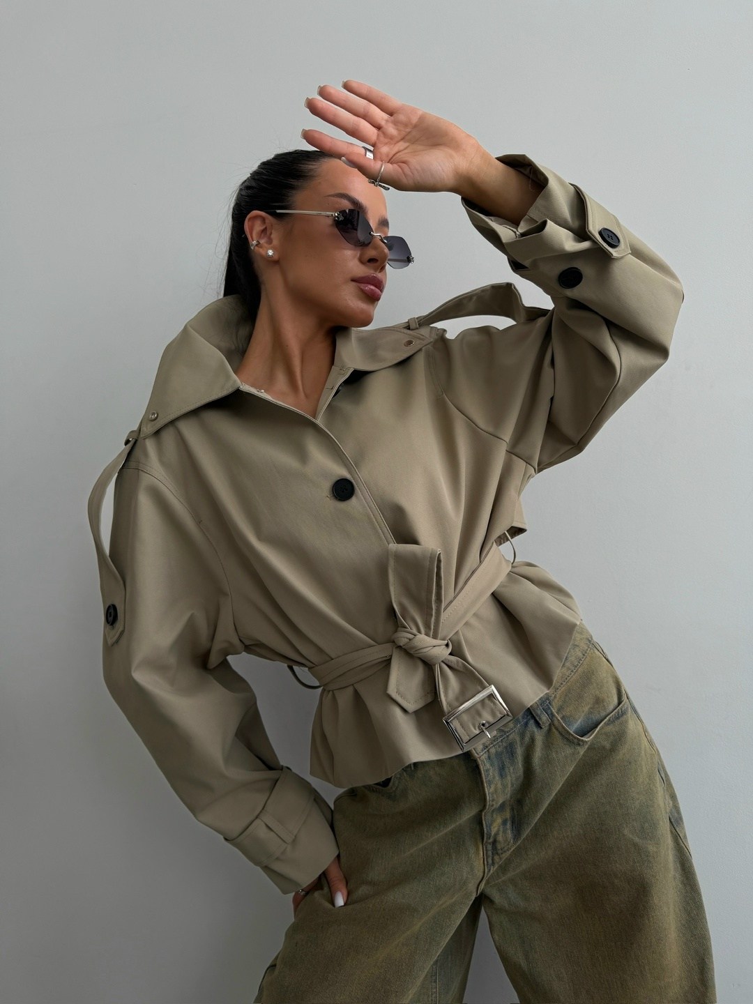 легкая куртка,куртка тренч,куртка с поясом,тренч укороченный fashion concept,куртка