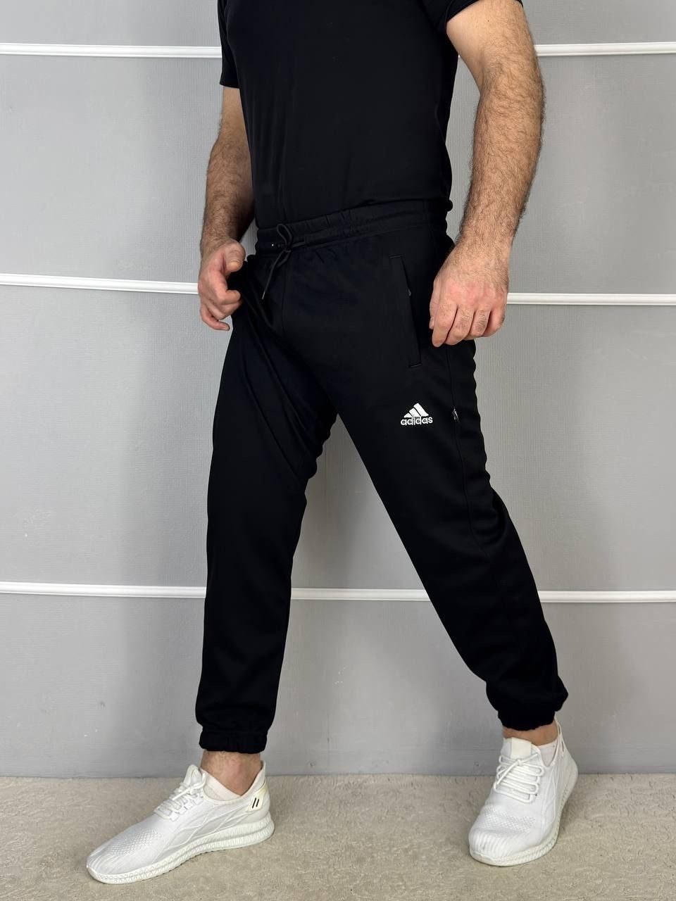 мужские спортивные штаны,штаны спортивные тонкие,брюки спортивные adidas,спортивные штаны мужские adidas,брюки спортивные мужские adidas арт. 10796772