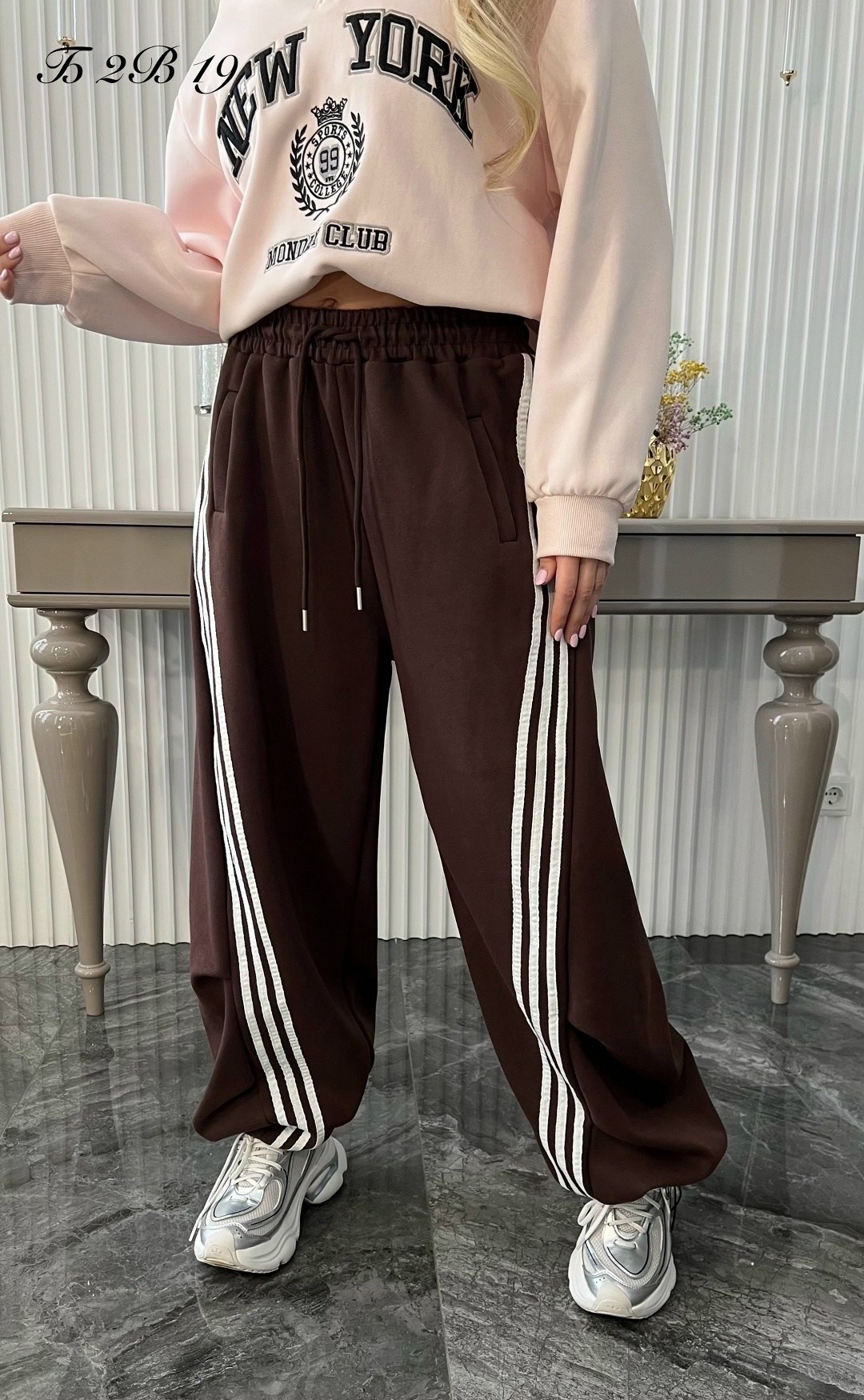 костюм спортивный женский,спортивный костюм,стильный спортивный костюм,костюм спортивные женские костюмы,женская спортивная одежда