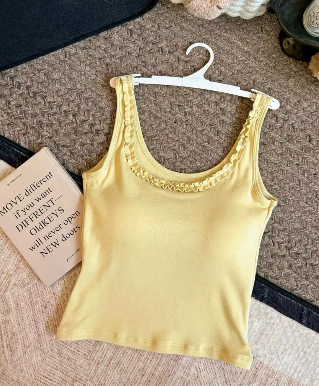 майка женская,топ женский,майка женская черная,кружевная майка,майка топ