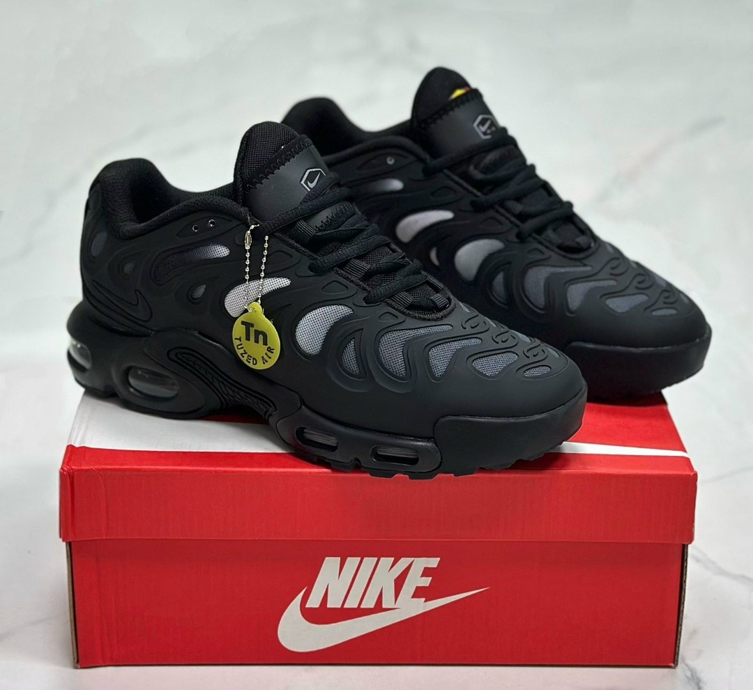 кроссовки nike air max plus tn,кроссовки nike air max plus,кроссовки мужские nike air max plus,кроссовки мужские nike air max tn plus,nike air max plus tn black