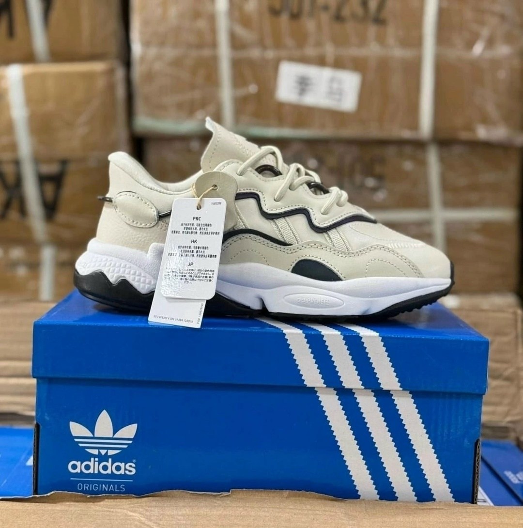 женские кроссовки adidas ozweego,кроссовки adidas ozweego,кроссовки ozweego originals adidas,кроссовки adidas,кроссовки adidas ozweego женские кроссовки